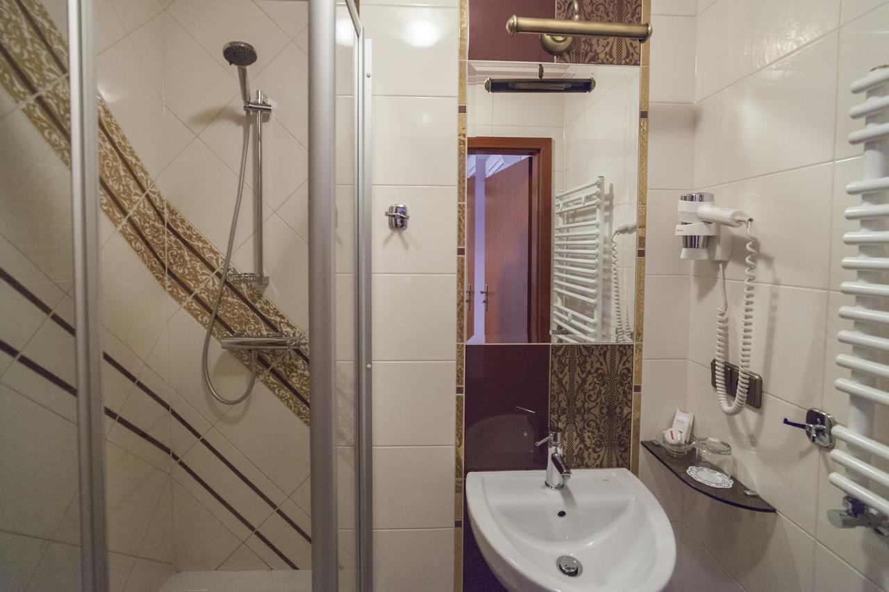 Hotel Przy Mlynie Rybnik  Ngoại thất bức ảnh
